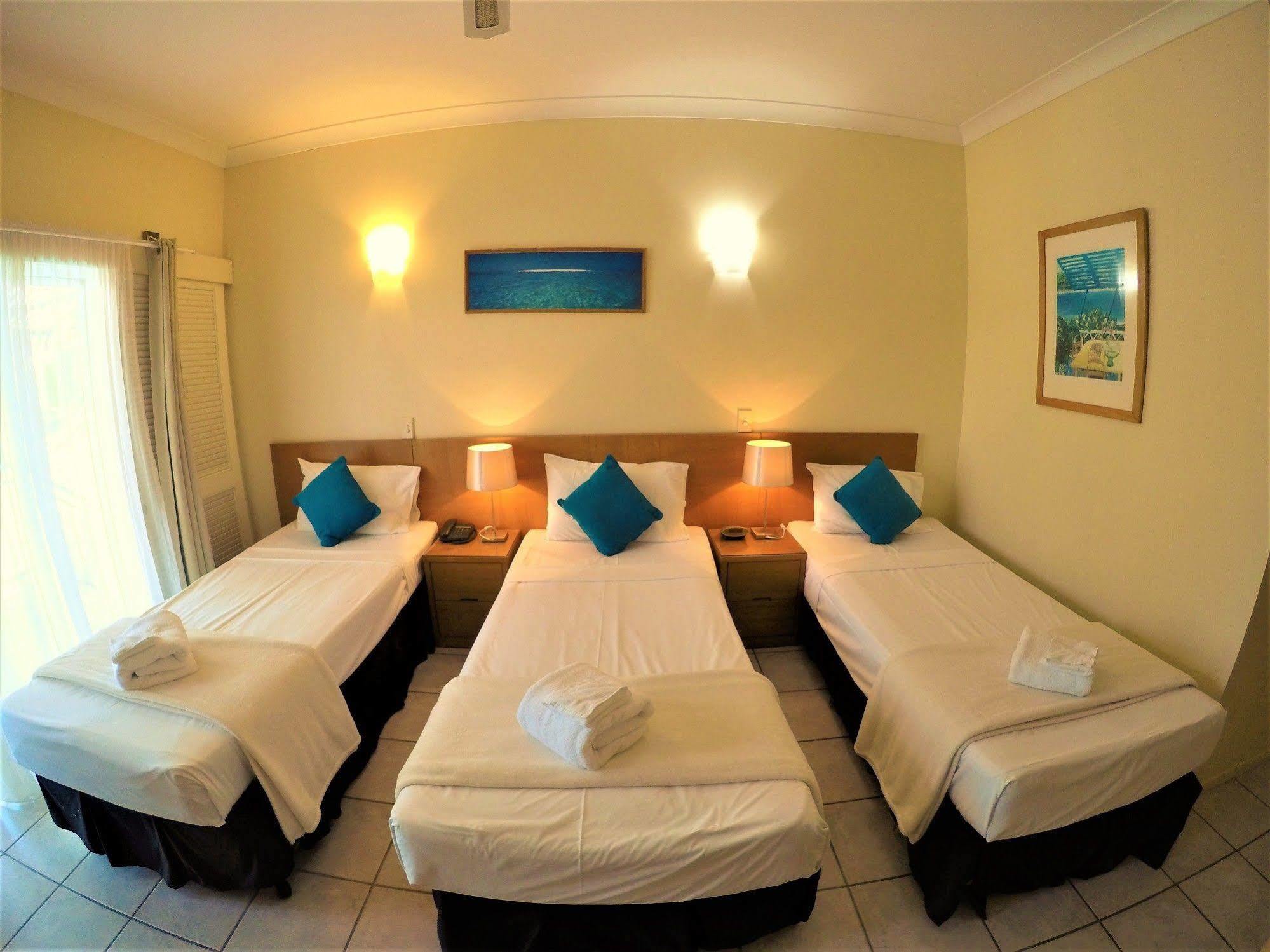 Crystal Garden Resort & Restaurant Cairns Exterior foto